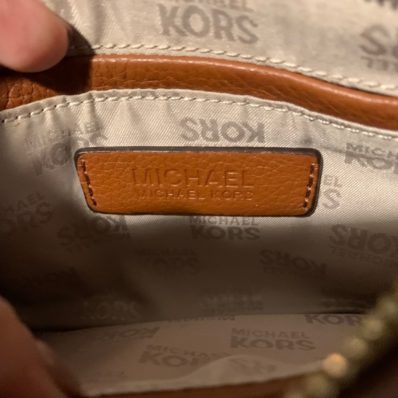 Michael Kors Wristlet - Picture 2 of 4